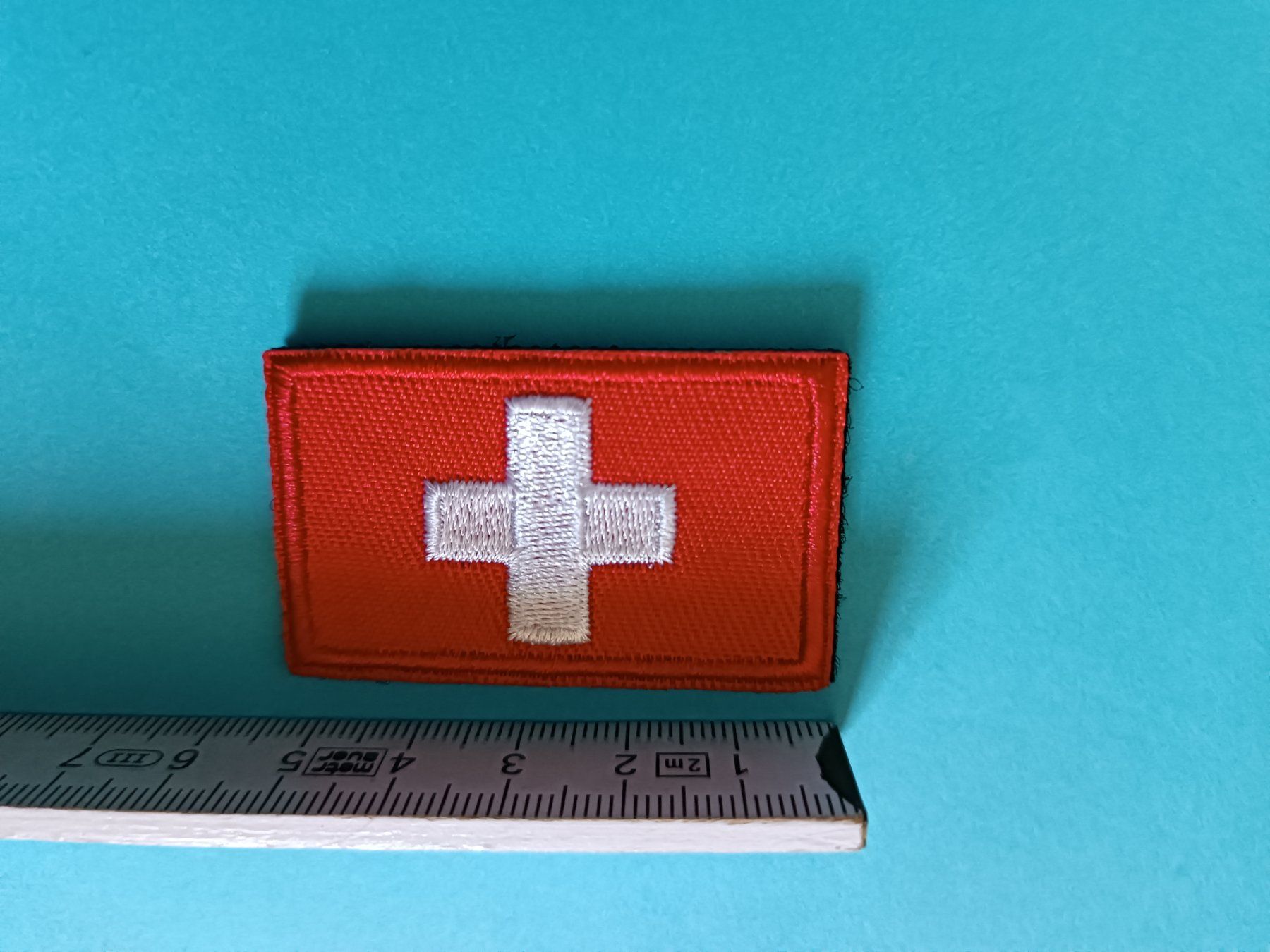 Swiss Placchette & Badge: Schweizer Kreuz Aufnäher Klett Badge Patch – Nuovo e nell'imballaggio originale da Vogelsang AG venduto da miinlade