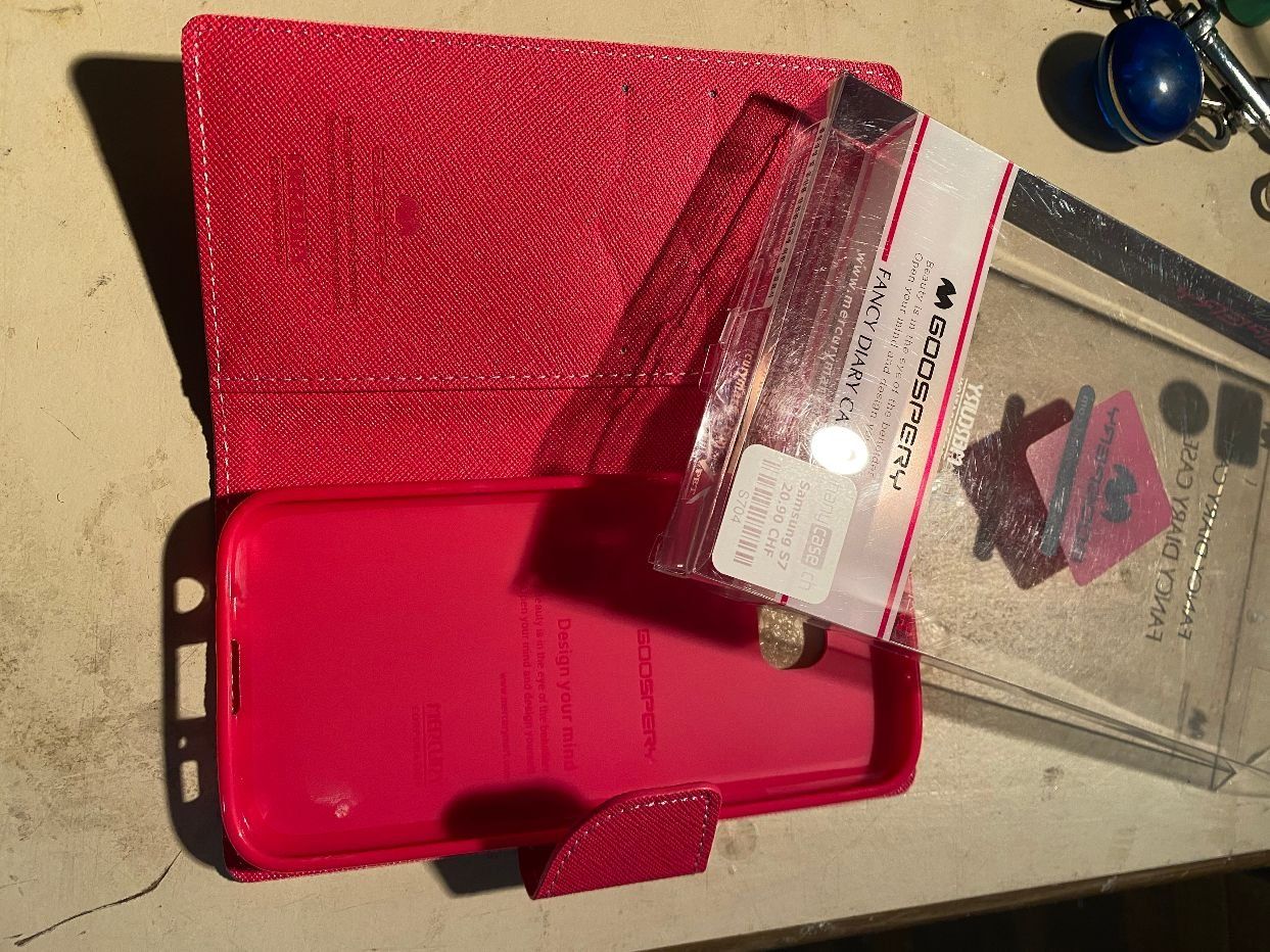 Cover & Protezioni schermo: Samsung S7 Etui – Nuovo e nell'imballaggio originale da Niederhasli venduto da lanzanese 4