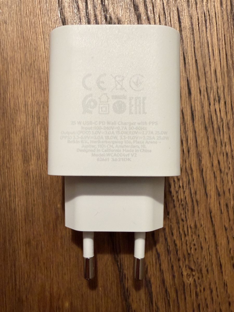Belkin Chargements: Belkin BOOST CHARGE Wall Charger 25W USB-C – D'occasion à Luzern par Roeschuko 2