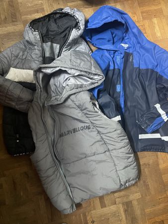 Kinder Jacken Set 3-teilig Grösse 134 bis 140 gebraucht