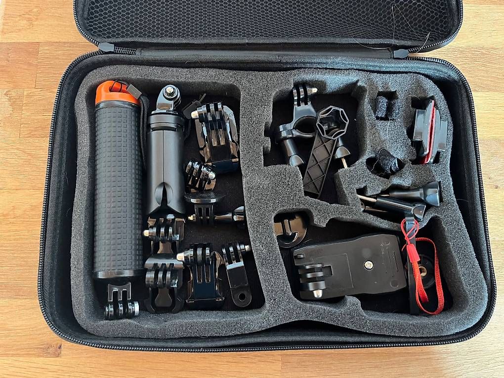 Action Cam: Ensemble complet de caméra d'action GoXtreme Black Manta 5K – Gebraucht aus Bouveret von uri_cq5w 1