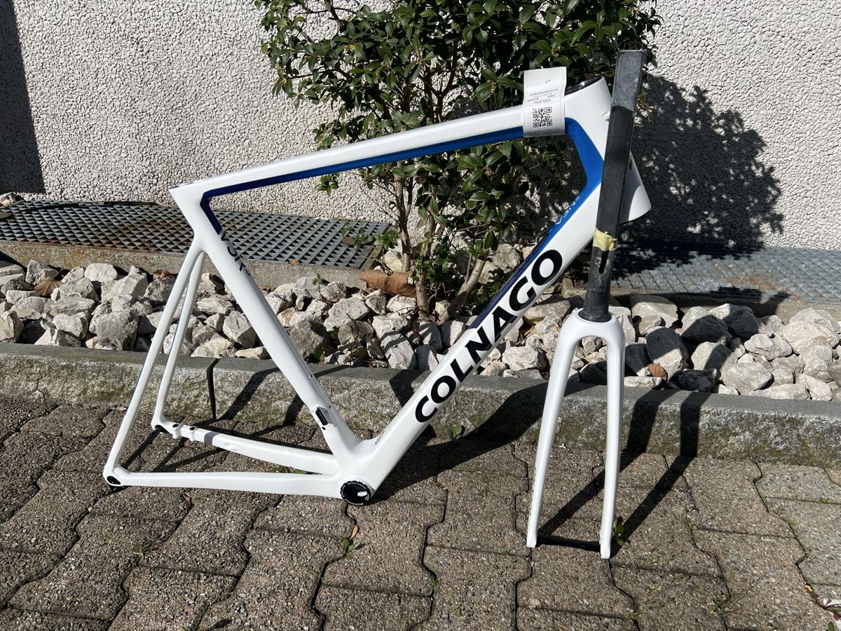 Colnago Velos: Colnago V3Rs Disc Frameset, 56cm – Neu (gemäss Beschreibung) aus Kriens von Velochetti_Kriens