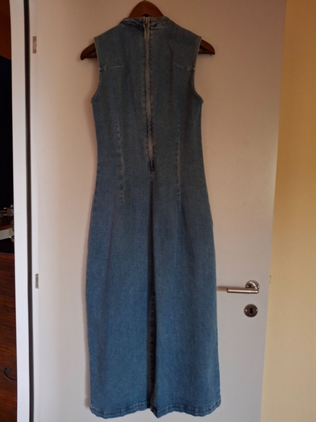 Robes: Robe longue en jeans – D'occasion à Troinex par cor_v65r 1