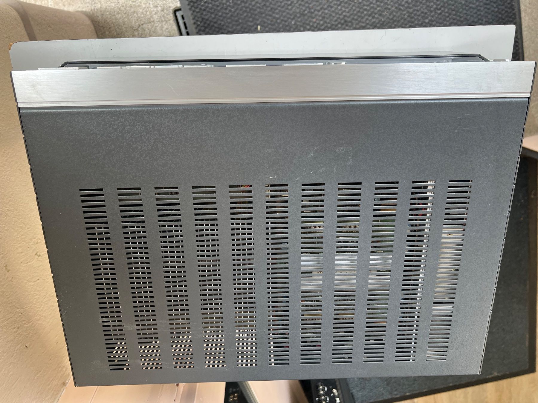 Revox Amplificatori: Revox B251 integrierter Verstärker – Usato da Gebenstorf venduto da Secondtronik 6