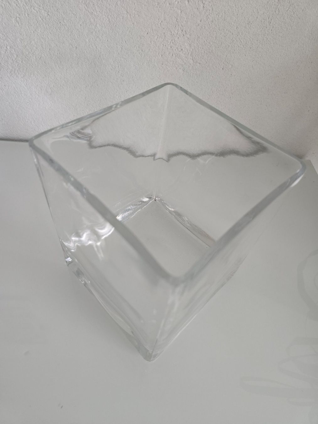 Vasen & Gefässe: Elegante massive Glasvase, quadratisch Deko – Neu (gemäss Beschreibung) aus Aarburg von Glitzerschein 3