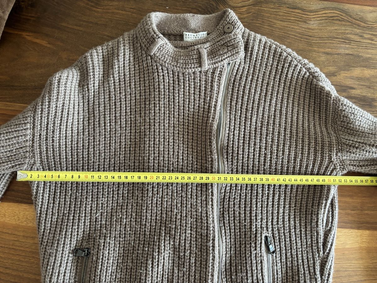 Brunello Cucinelli Giacche: Strickjacke Kaschmir Brunello Cucinelli Gr. M – Usato da Winterthur venduto da san_wd8j 5
