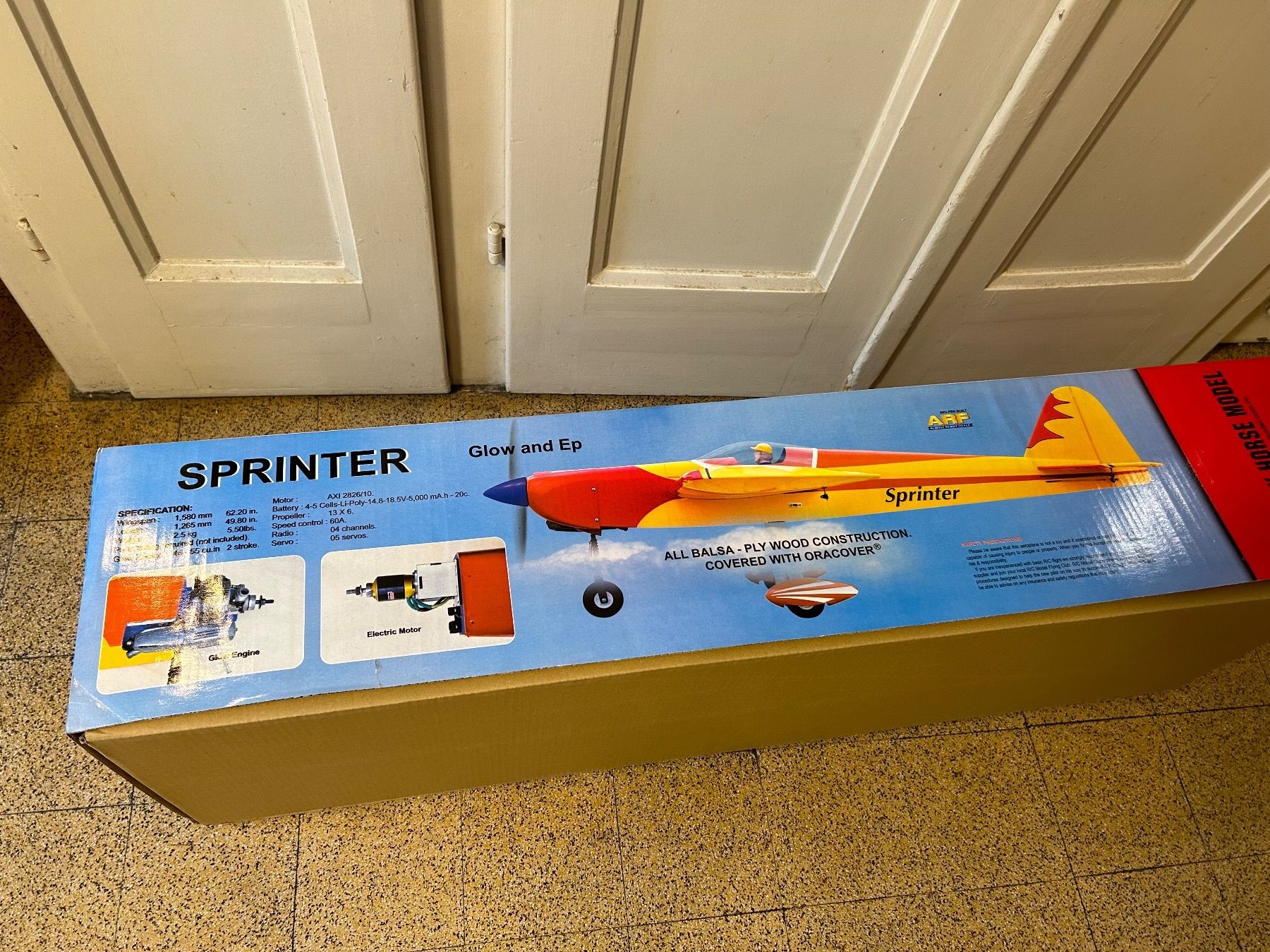 RC Modellbau: Avion RC Black Horse Model Sprinter – Gebraucht aus Geneve von  8