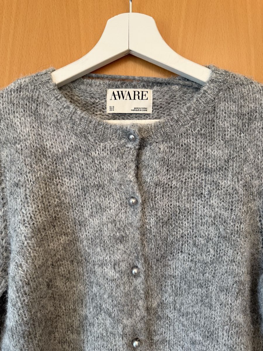 Vestes: Gardigan Grösse S – Neuf avec emballage d'origine à Mörschwil par Seegurke18 1