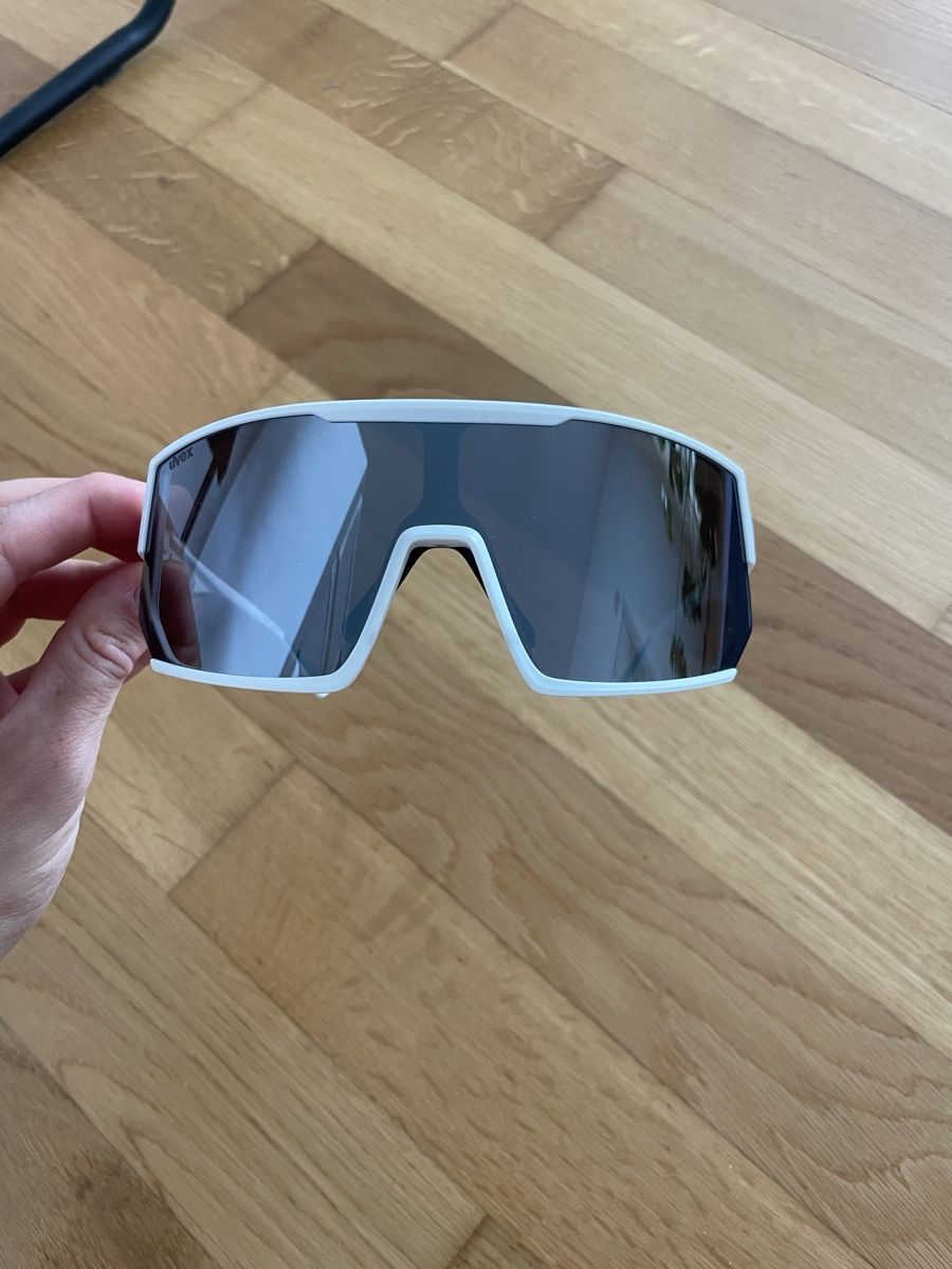 Uvex Occhiali & Lenti: Uvex Sonnenbrille – Usato da Oberkirch LU venduto da lea_skv5