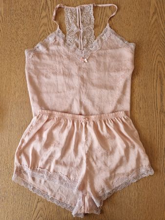 Süsses Pyjama Set: Top & Shorts, Spitze, Grösse 38 Sommer