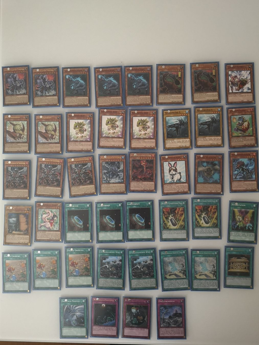 Yugioh Carte collezionabili: Yugioh Dinosaur Deck – Usato da Root venduto da raffi.95