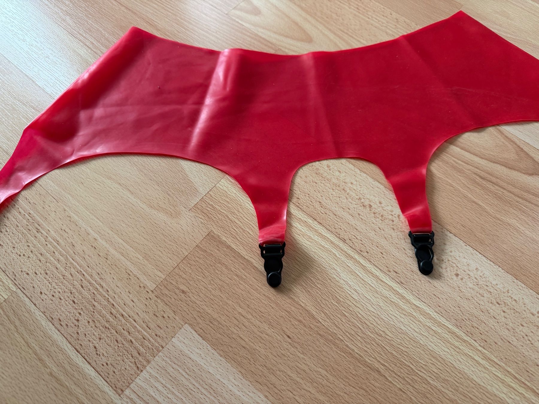Sonstige Unterwäsche: Latex Strapse L – Neu und originalverpackt aus Uetendorf von Stoun 3