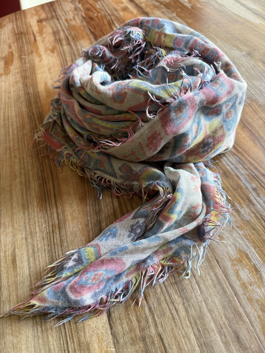 Foulard & Sciarpe: Sommerschal quadrat  – Usato da Zürich venduto da Mothai 2