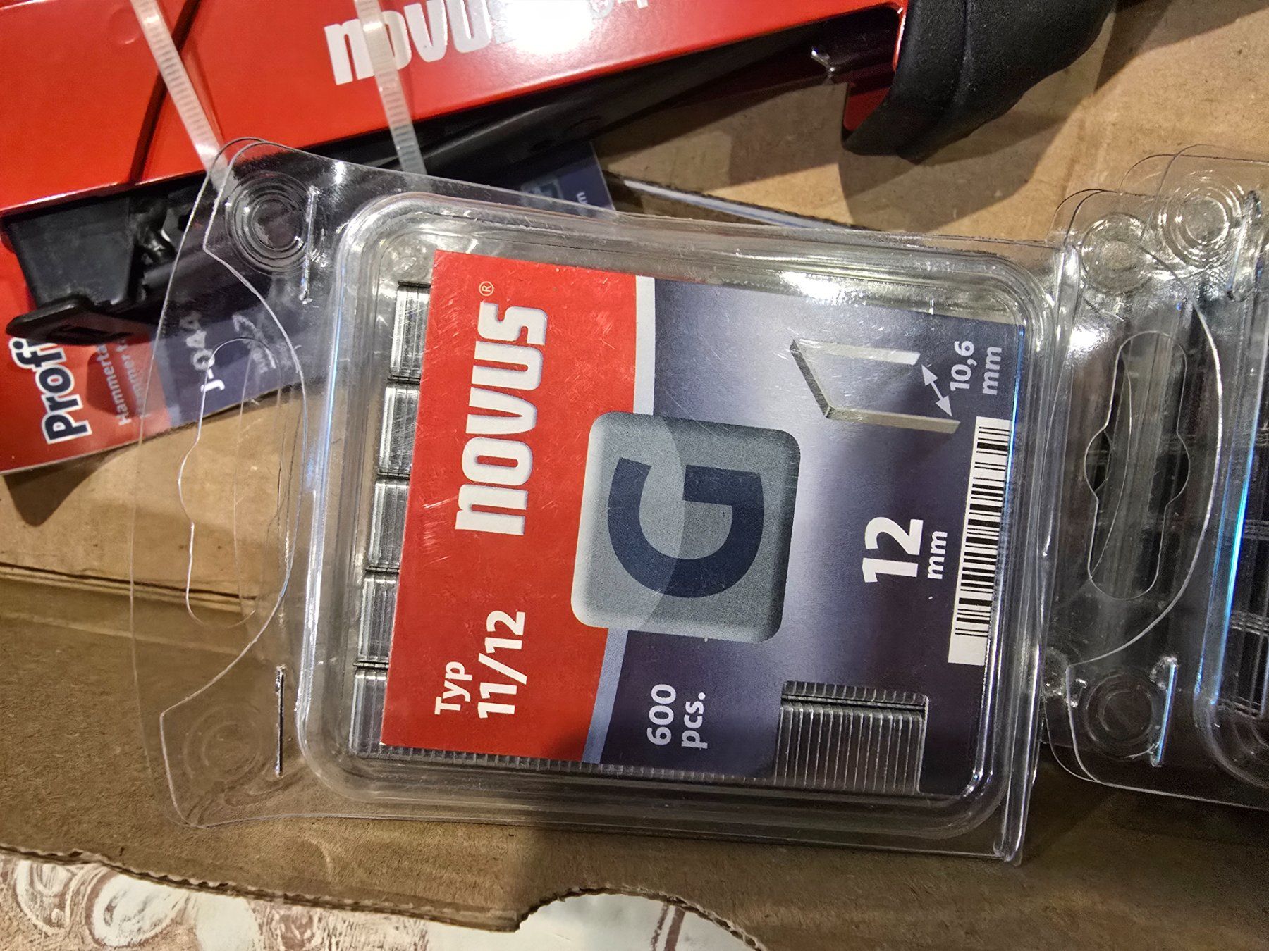 Alle Werkzeuge: Hammertacker mit 4800 Klammern – Neu (gemäss Beschreibung) aus Mauren TG von Defrancesco 6