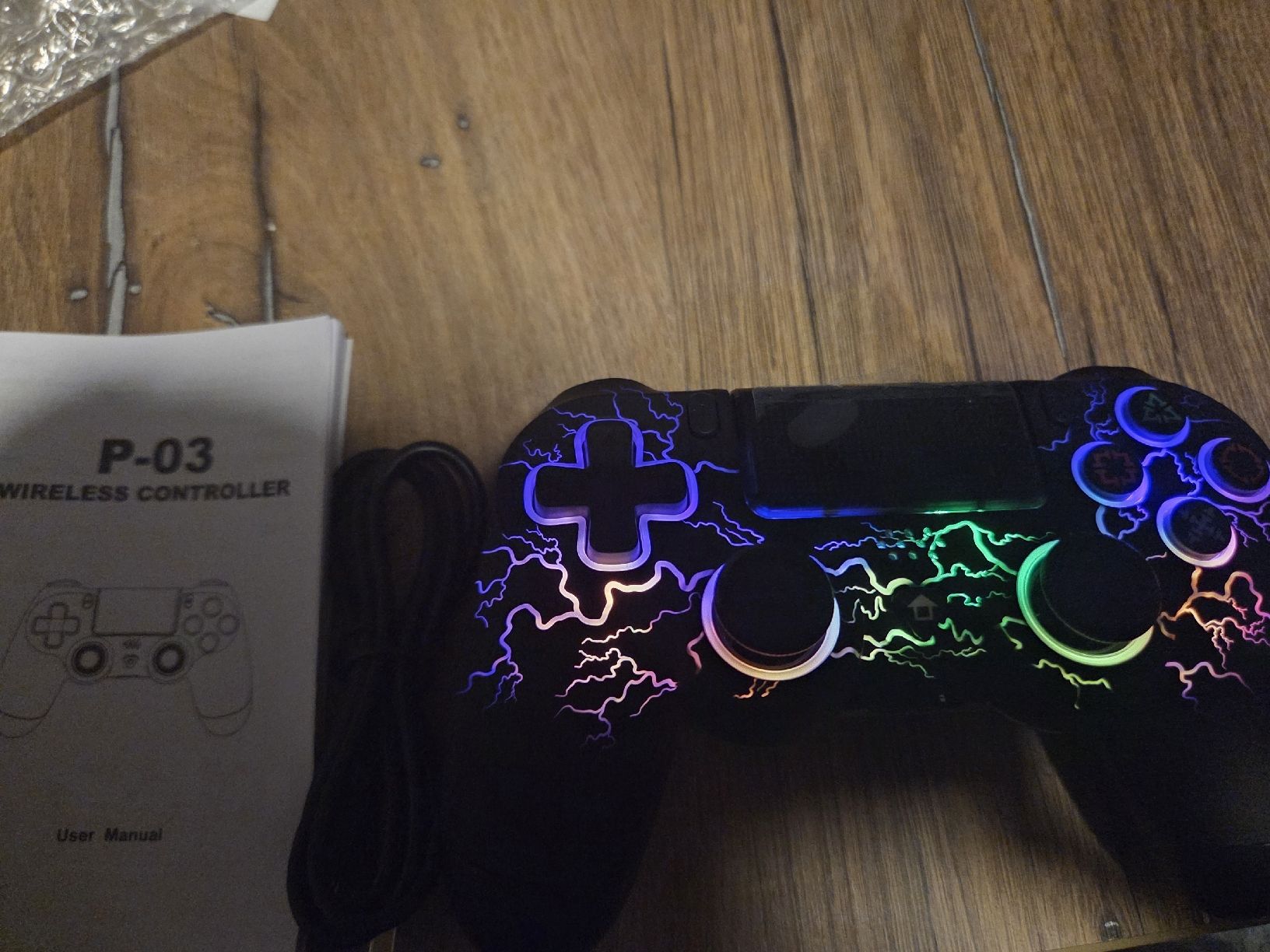 Controller: Neuwertiger P-03 Wireless Controller - Top Zustand! – Nuovo e nell'imballaggio originale da Hitzkirch venduto da kae_2j8c