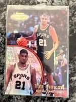 NBA Tim Duncan Topps Gold Label 00/01 Card