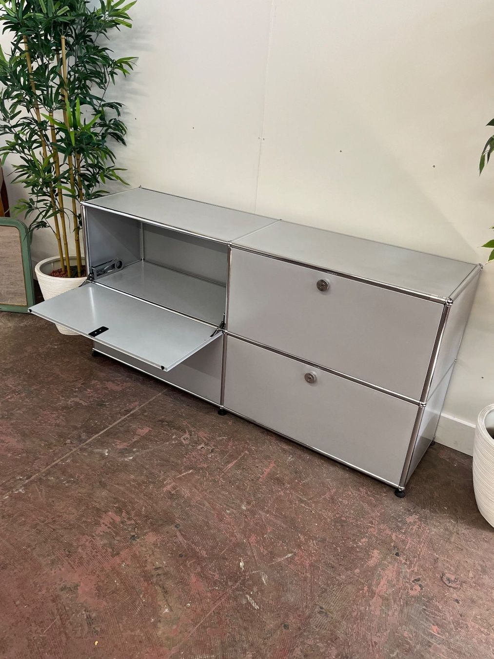USM Regale: USM Haller Sideboard – Gebraucht aus Luzern von CaritasZentral 2