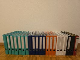 Ordner A4, Guter Zustand, 21 Stück