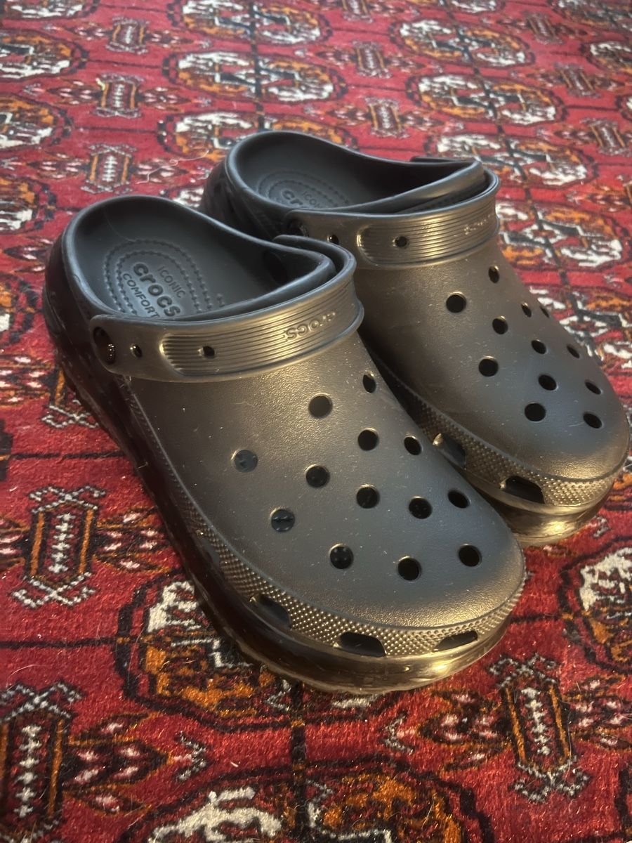 Crocs Scarpe da uomo: Crocs Plateau Pantolette – Usato da Zürich venduto da demi.gr 1