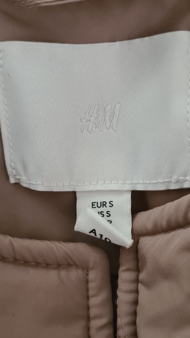 H&M Cappotti: H&M Stepp Mantel, Grösse S, Beige, Herbst/Winter – Nuovo (secondo la descrizione) da KRIENS venduto da Franzy_Blond10 4