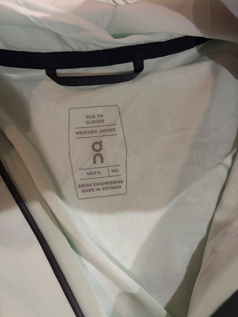 Giacche: ON Weather Jacket XXL – Usato da Winterthur venduto da sch_dl7r 1