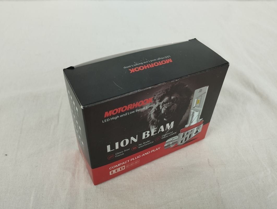 Fari: MOTORHOOK LION BEAM Autoscheinwerfer-Lampe – Usato da Schübelbach venduto da Restwert_Schubelbach