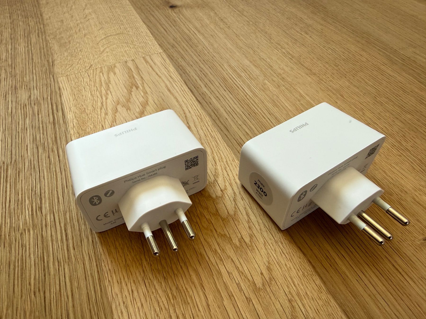 Fiches d'alim.: Hue Smart Plug (2 Stück) – D'occasion à Dietikon par JamaisVu. 1