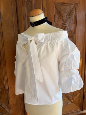 Schöne weiße Bluse, Größe M  100% Baumwolle wie NEU