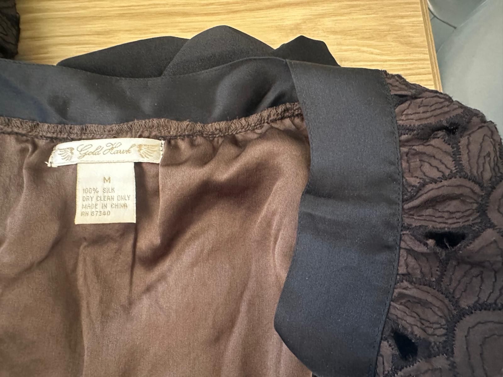Vestiti: Seidenkleid von GOLD HAWK – Usato da Neuhausen venduto da Lechasseur 9