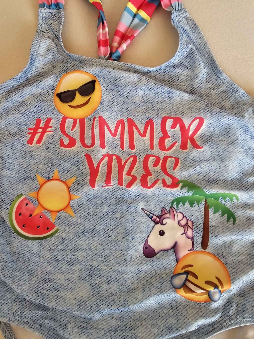 Costumi da bagno & Bikini: Badeanzug Mädchen "Emoji" Gr. 134/140  – Usato da Bütschwil venduto da Taranabo 1