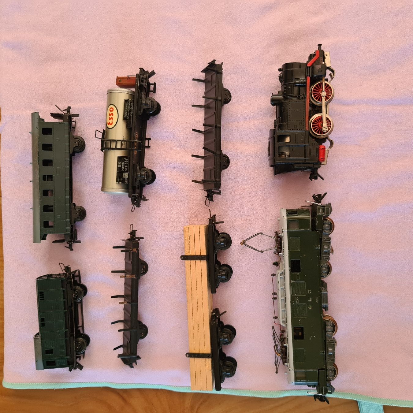 Trix Modellini di ferrovie: Trix Express Eisenbahn – Usato da Uebeschi venduto da mamba03 1