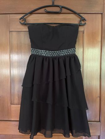 Schickes, kurzes, schwarzes Partykleid - Grösse 34