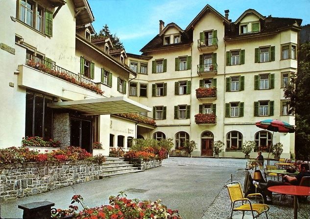 Cartoline postali: PASSUGG ob Chur - Kur- u. Kneipphotel – Usato da Jona venduto da philajona