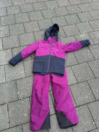 Peak Performance Skijacke und Hose, Kinder, Grösse 140