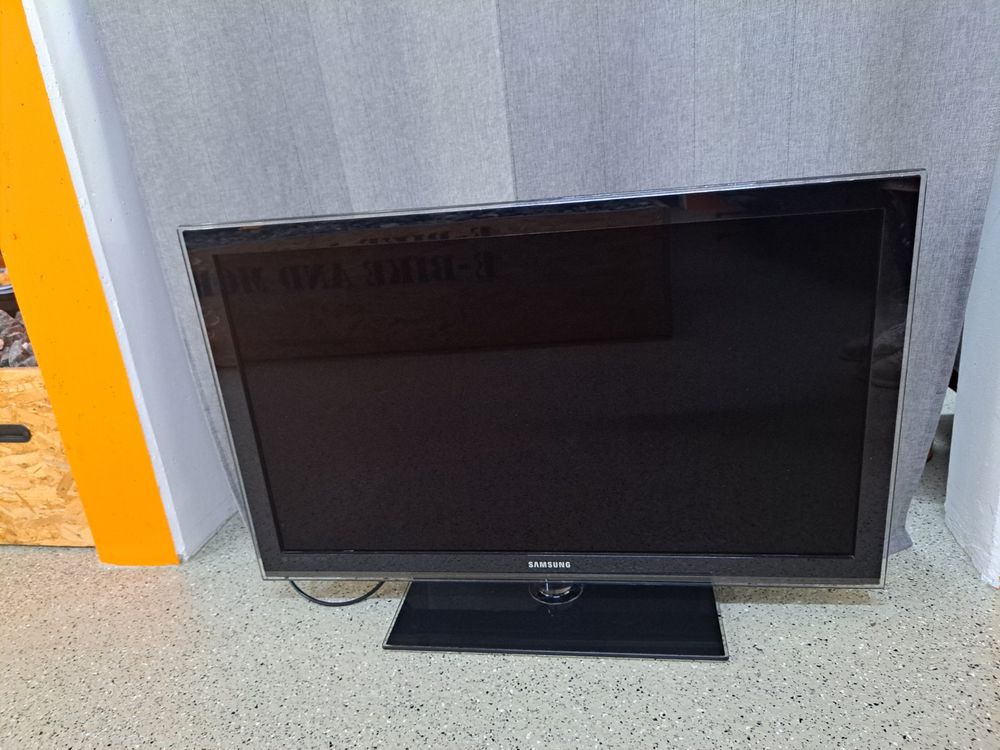Samsung TV 42 Zoll Kaufen auf Ricardo