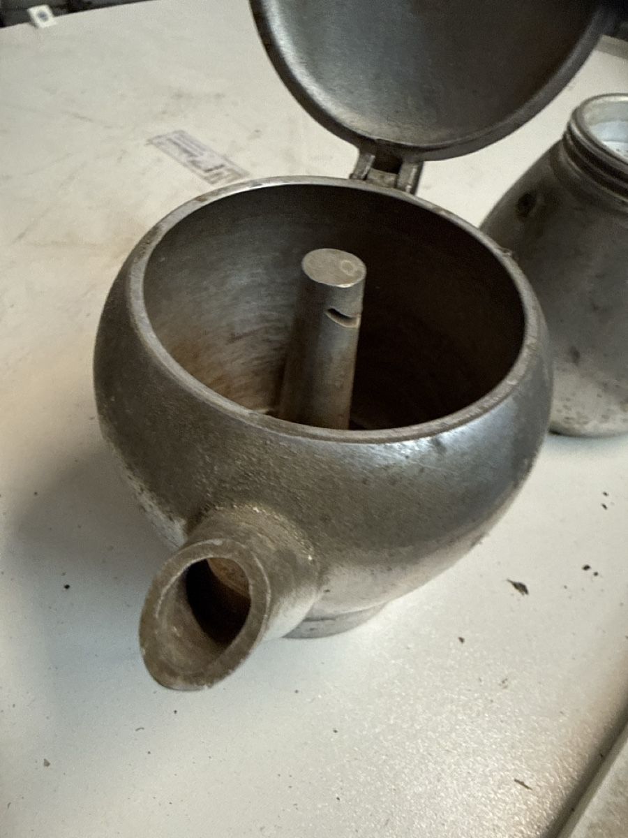 Macchine per caffè & Macchine per espresso: Espressokocher Metall gebraucht – Difettoso da Meienberg venduto da sony252 1
