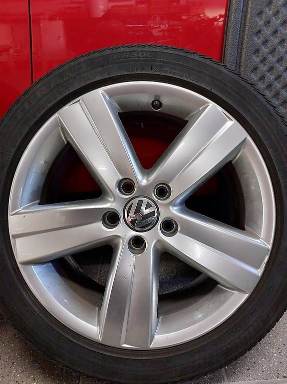 Pneumatici & Ruote complete: 17J /Original VW Alufelgen – Usato da Züberwangen venduto da Fletstone 2
