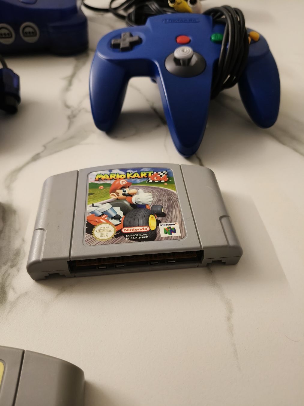 Nintendo Konsolen: Nintendo 64 Purple mit Spielen Controller mit seltenes Games – Gebraucht aus Oensingen von ece_8k7q 4