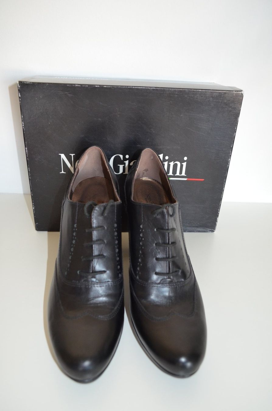 Scarpe da donna: NeroGiardini Plateau Schnür-Stiefelette – Nuovo (secondo la descrizione) da Locarno venduto da DarjaRonco