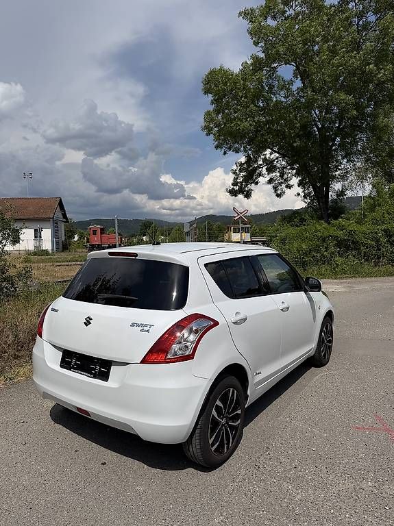 Automobili: Suzuki Swift 1.2 4x4 Ab MFK – Usato da Koblenz venduto da adoo123 1