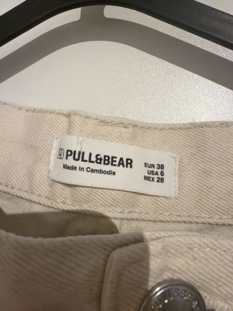 Pull&Bear Jeans: Shorts  – Usato da Döttingen venduto da chi_8d8b 1