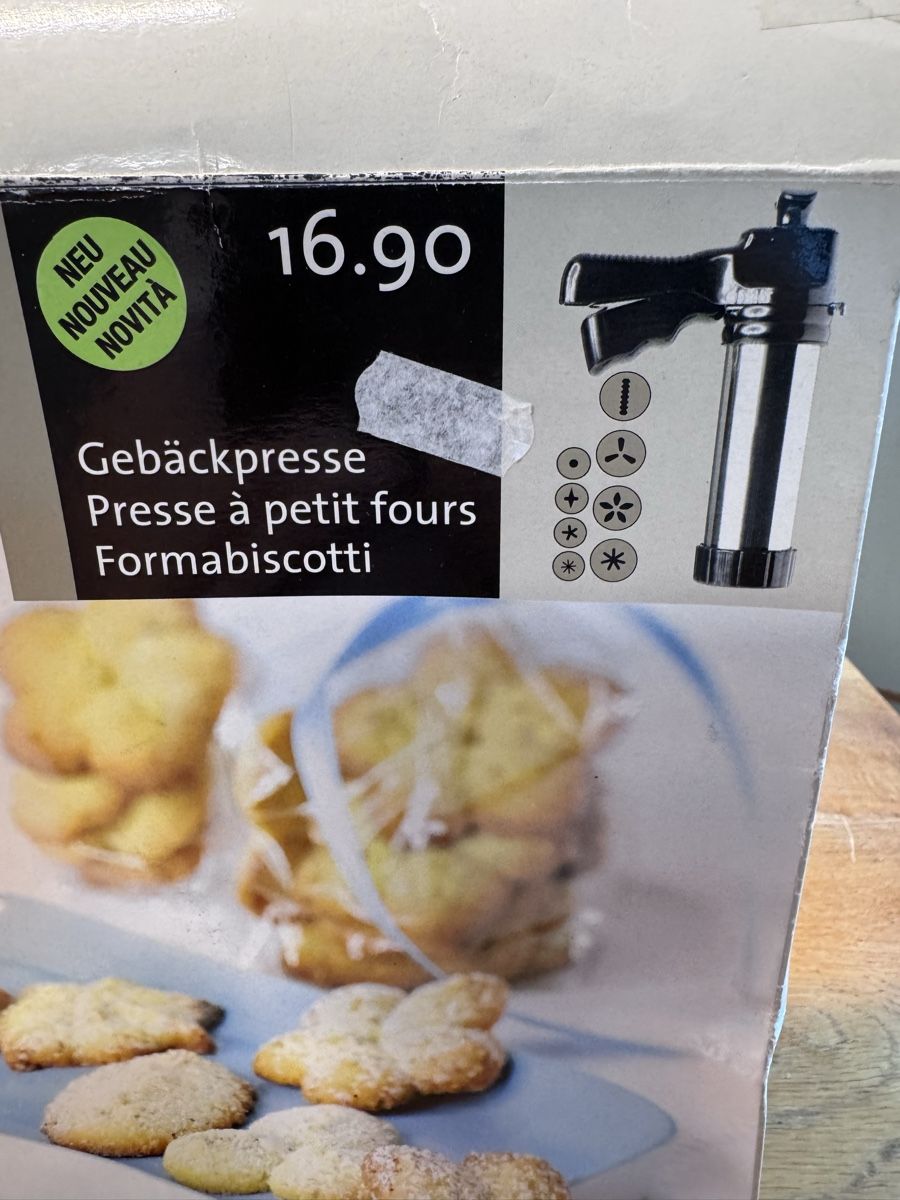 Migros Elettrodomestici da cucina: Gebäckpresse  – Usato da Niederbüren venduto da Oetschli 1
