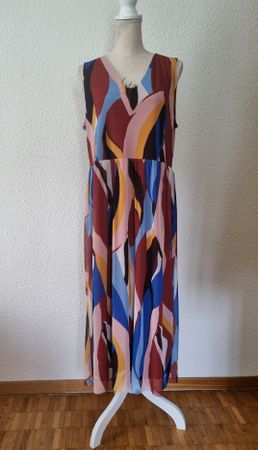 Schönes Sommerkleid von " Streen One" Gr. 42  *NEU*