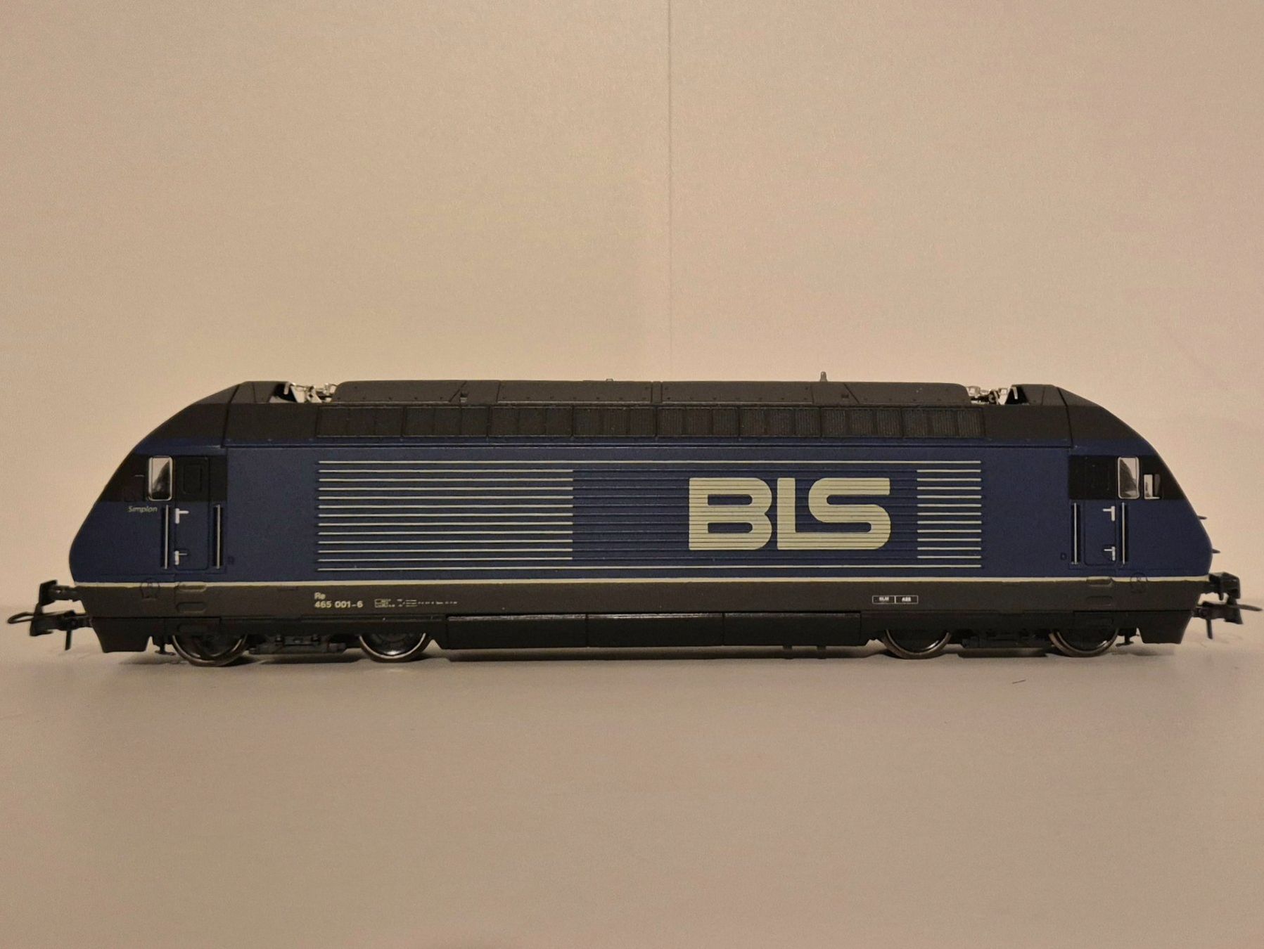 Roco Modellini di ferrovie: Roco BLS Re 465 001 Digital – Usato da Wittenwil venduto da ced_q8j7 1