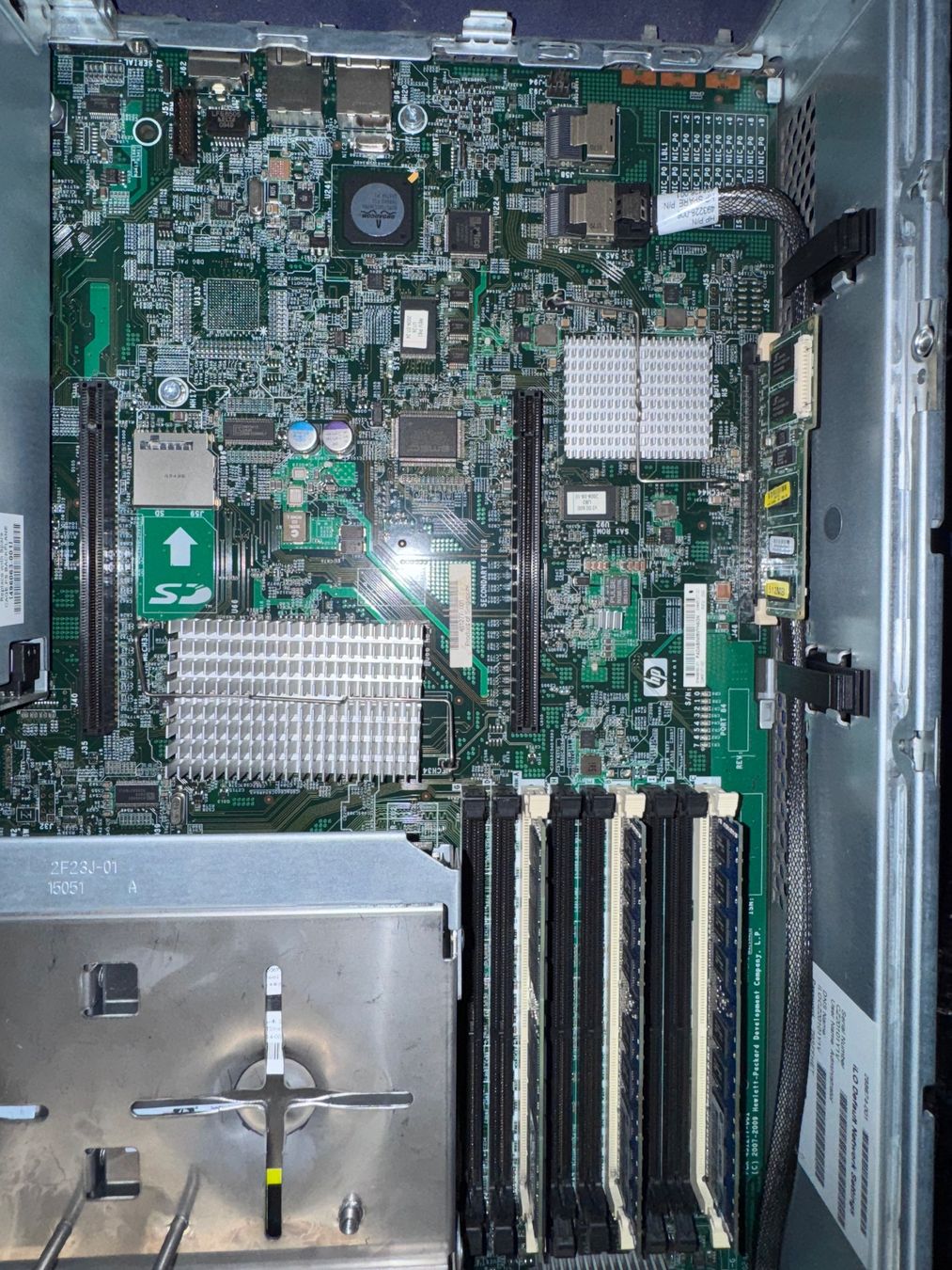 Hewlett Packard Server: HP DL 380 G6 2CPU 64GB Ram – Usato da Unterengstringen venduto da NOISE 5