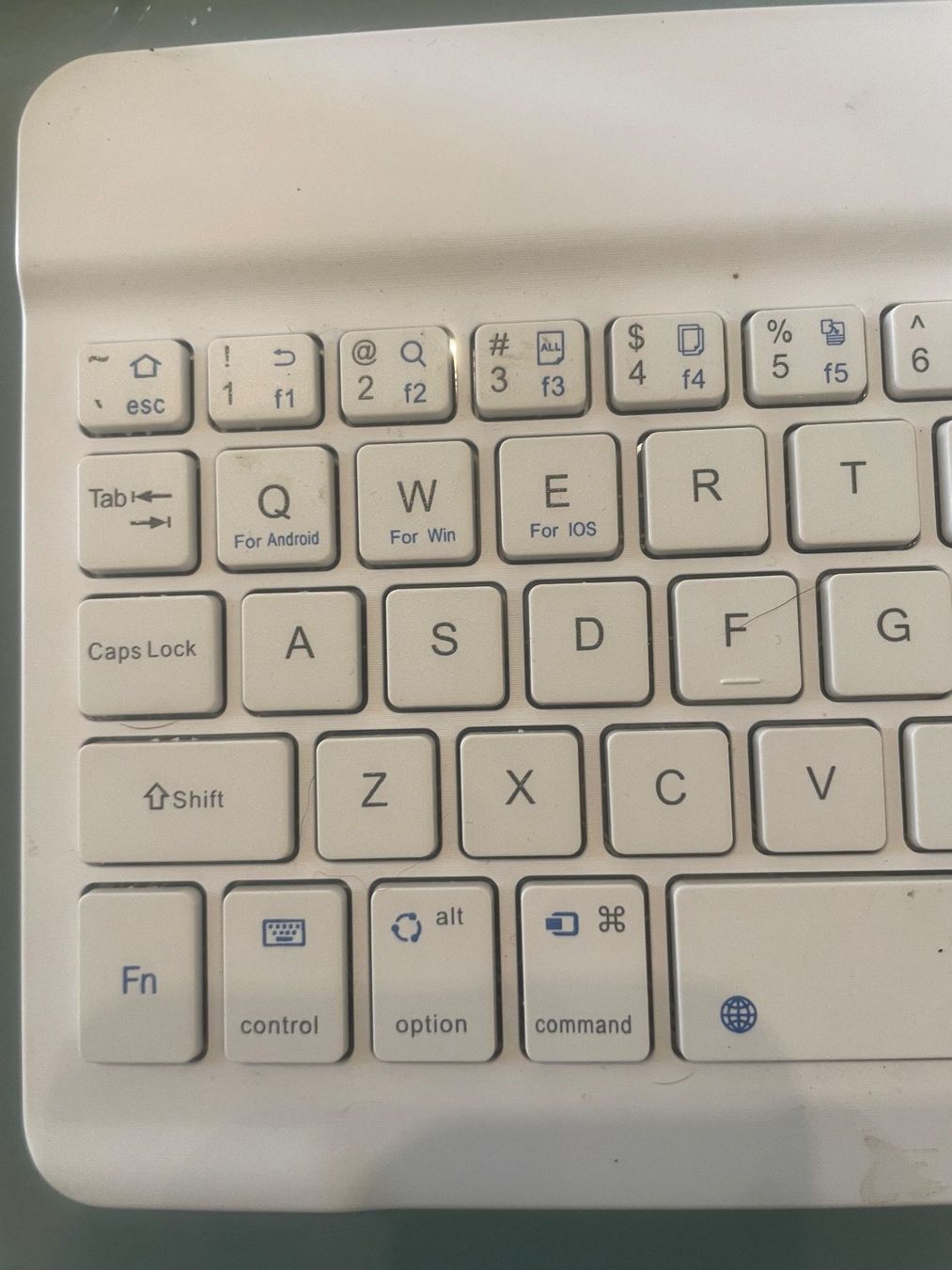 Claviers: Bluetooth Mini Keyboard Gaming PC Laptop Tablet Android Win – D'occasion à Genève par lailas_things 2