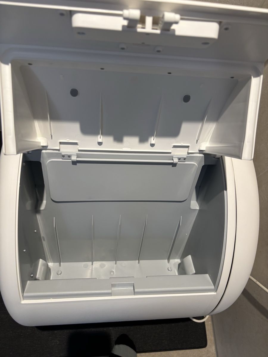 Trixie selbstreinigende Katzentoilette (Gebraucht) in Aesch LU fr CHF 170   nur Abholung auf Ricardo kaufen