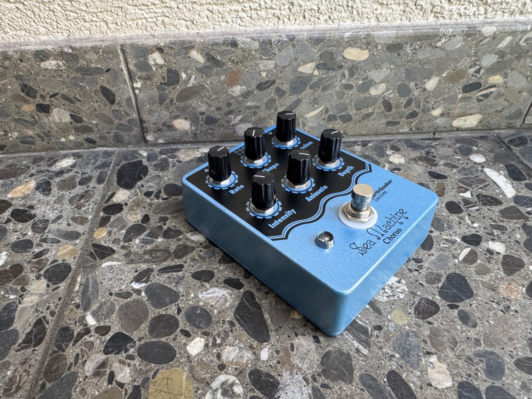 Strumenti musicali: Earthquaker Devices Sea Machine Chorus – Usato da Bern venduto da A.W.S.R 2