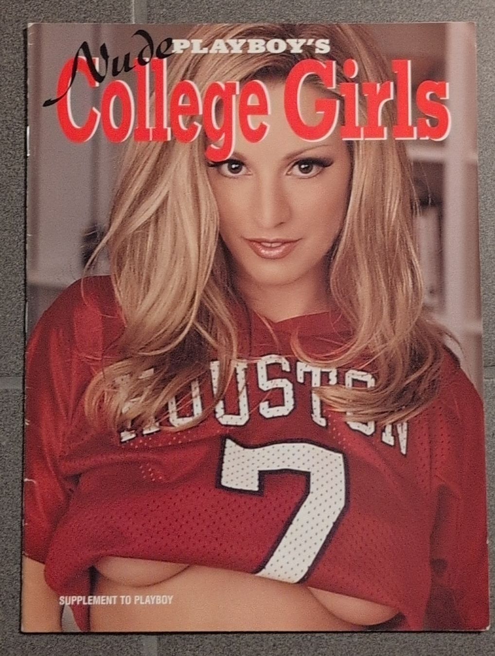 Riviste & Magazine: PLAYBOY College Girls – Usato da Rheinfelden venduto da Burzelchen
