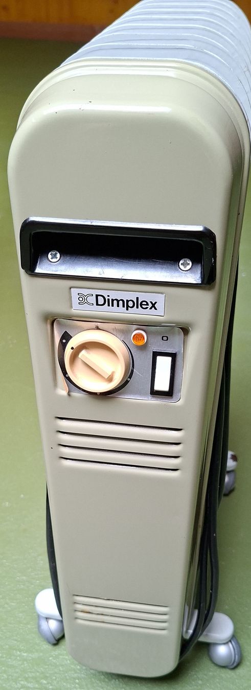 Radiatori: Dimplex Elektro Heizkörper mobile Farbe beige gebraucht. – Usato da Meikirch venduto da chrigeli06